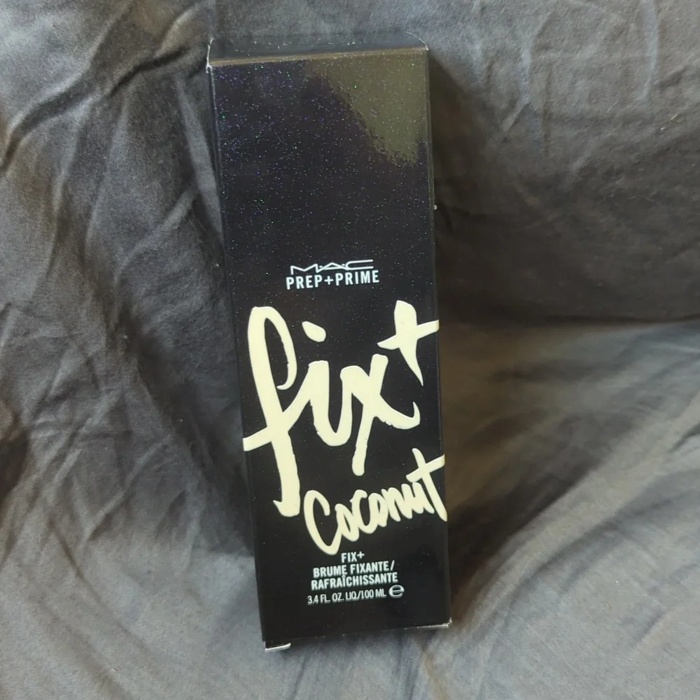 M.A.C. Cosmetics Fix+: Prep + Prime Coconut - Picture 2 of 3